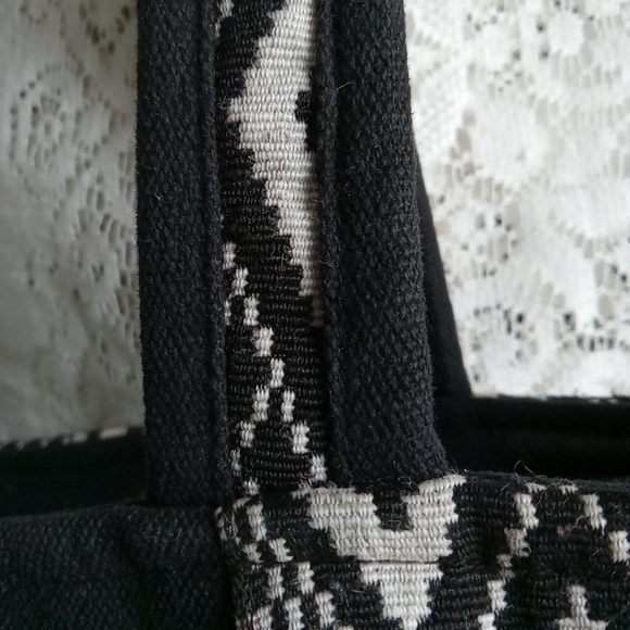 XLarge Tote Designed so well.13 Inches tall 16 across. - Picture 2 of 4